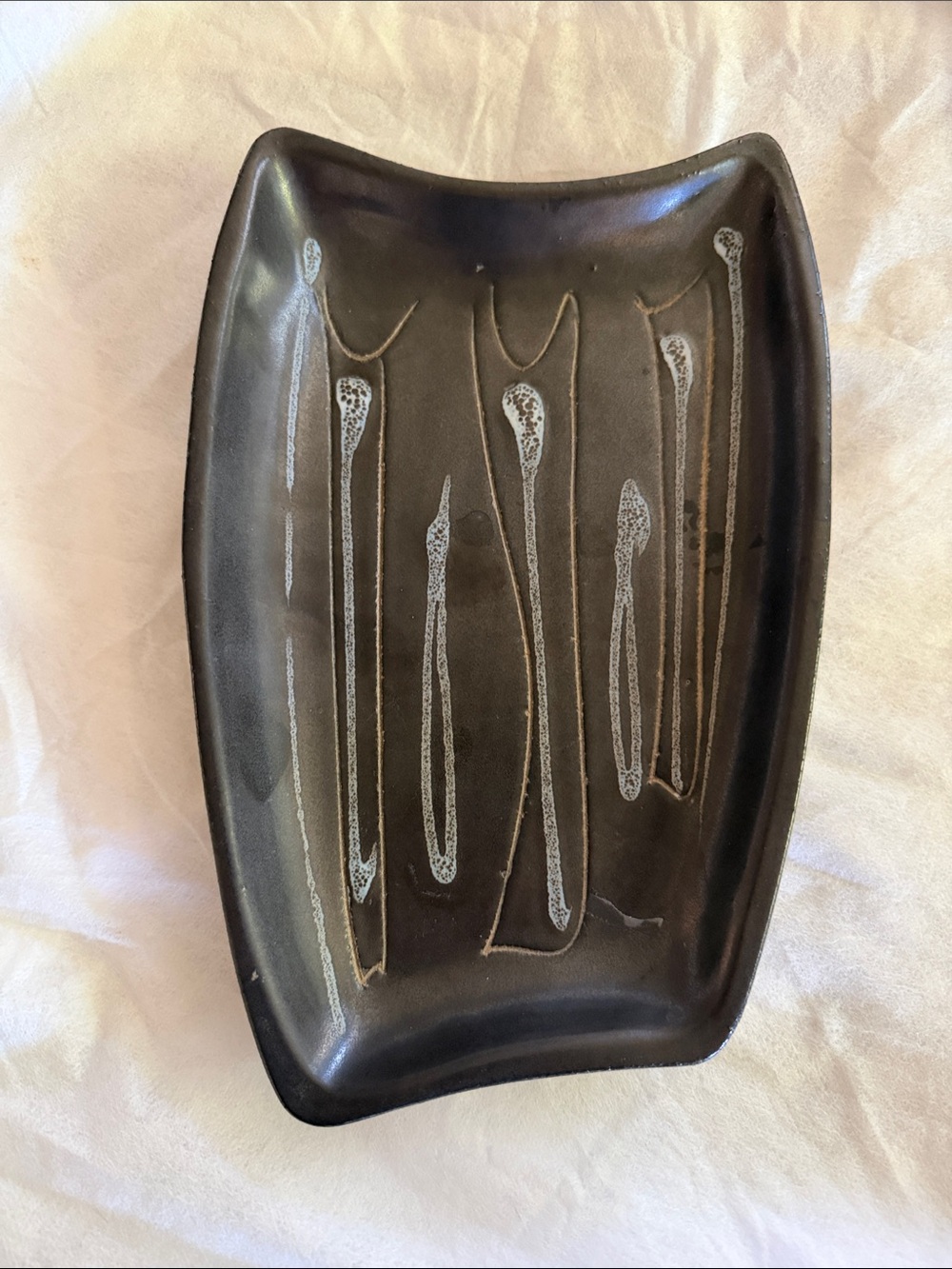 Jane & Gordon Martz / Marshall Studios incised Ceramic Decorative Tray